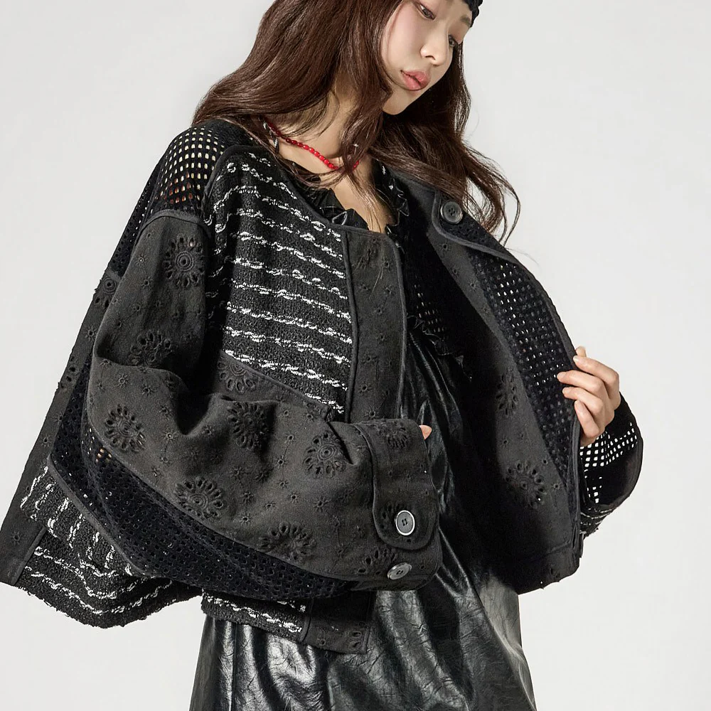 J3154 Eyelet Contrast Jacket - Image 2