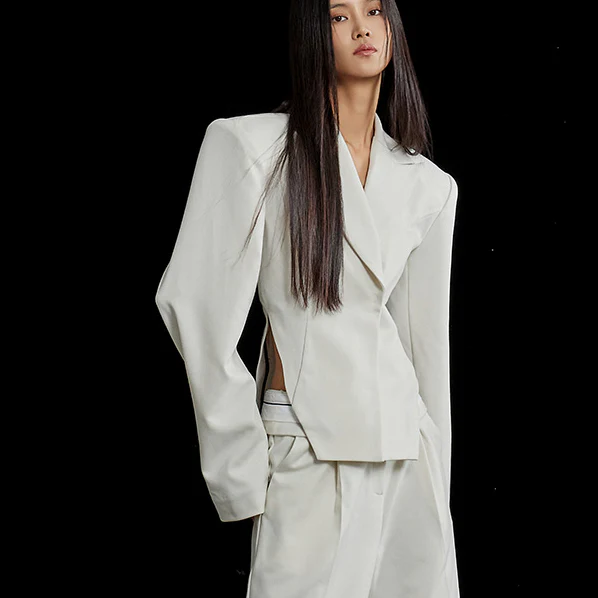 J9280 Pintuck Square Crop Jacket - Image 2