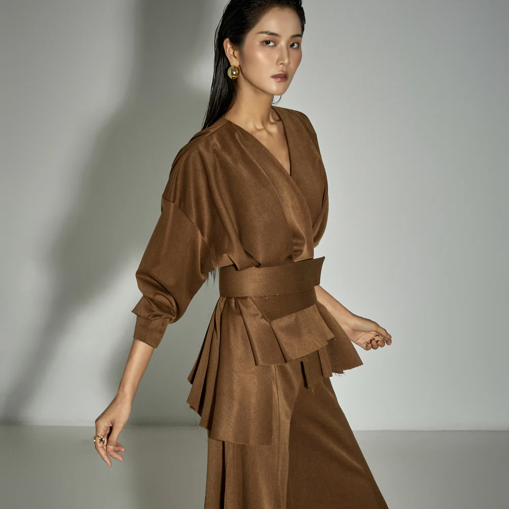 J9321 Jacket with Belt - Image 2