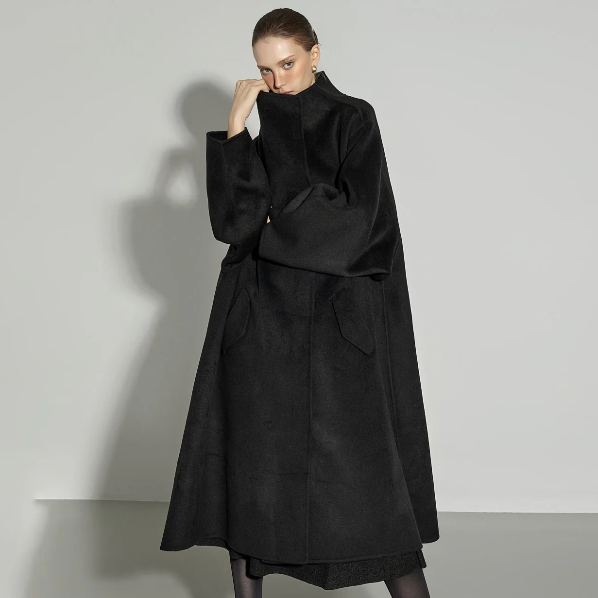 J9340 Handmade Coat - Image 2