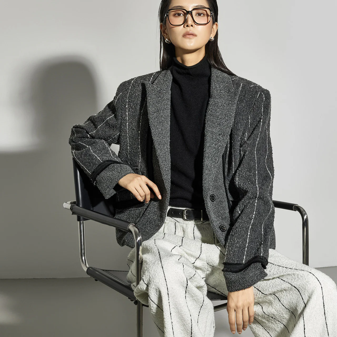 J9346 Striped Jacket - Image 2