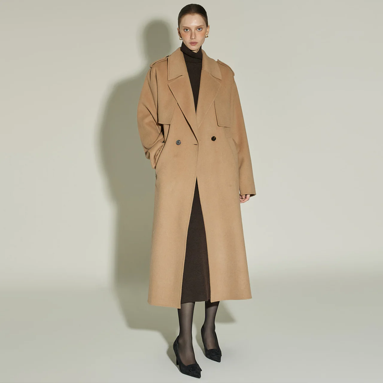 J9358 Handmade Wool Coat - Image 2