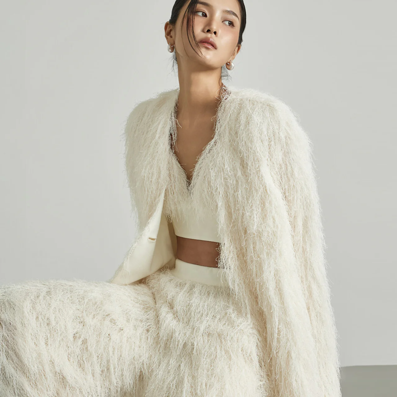 J9359 Fluffy Shaggy Jacket - Image 2