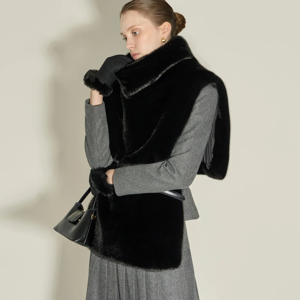 J9361 Fur Vest - Image 2