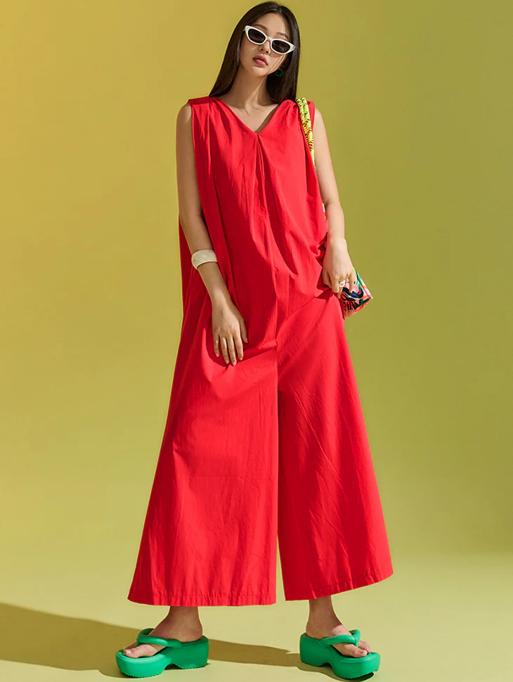 JS001 V-neckline Sleeveless Jumpsuit