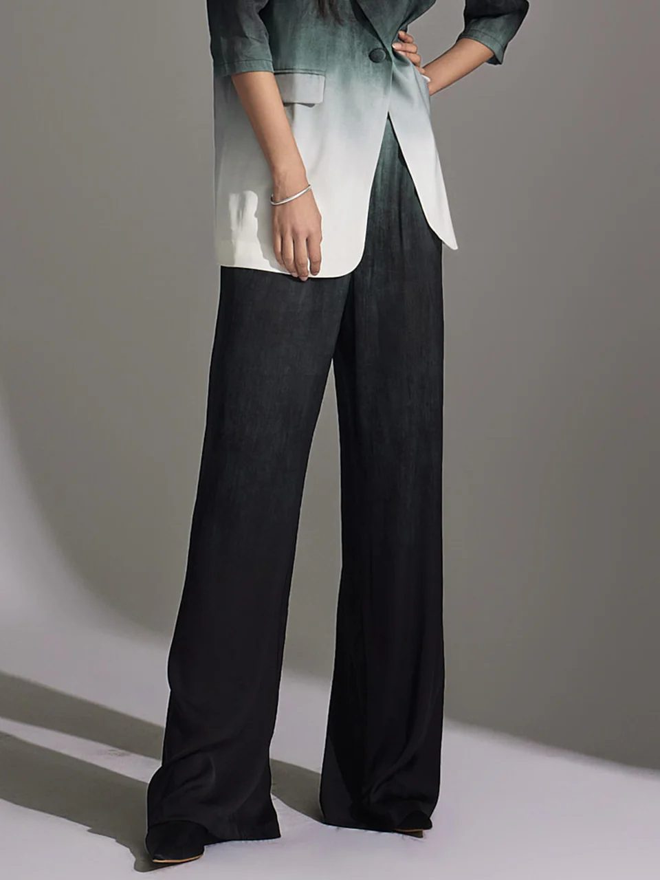 P3117 Pintuck Slacks