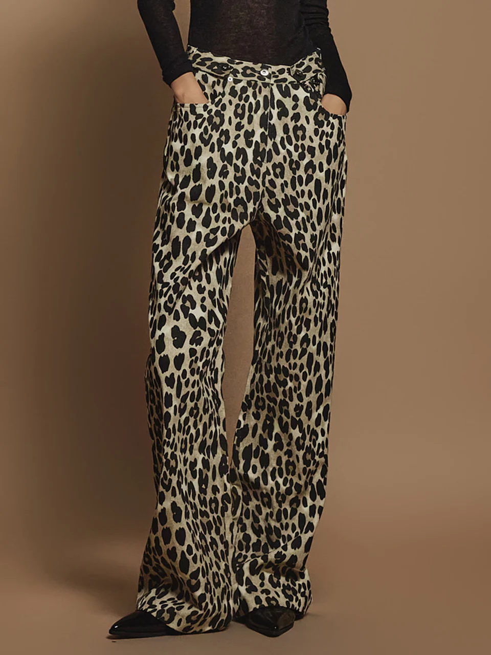 P3264 Leopard Pattern Pants