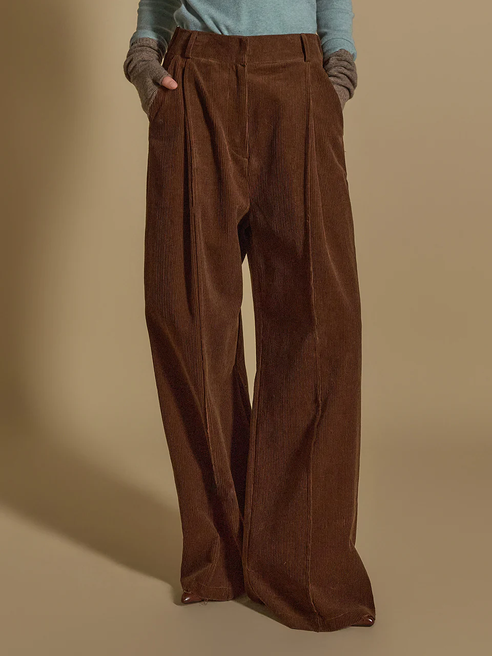P3301 Corduroy Pants