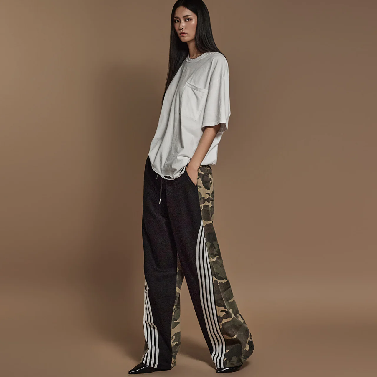 P3304 Pattern Color Contrasting sweat Pants - Image 2