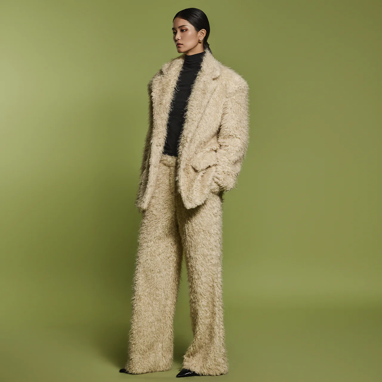 P3324 Fake fur Pants - Image 2