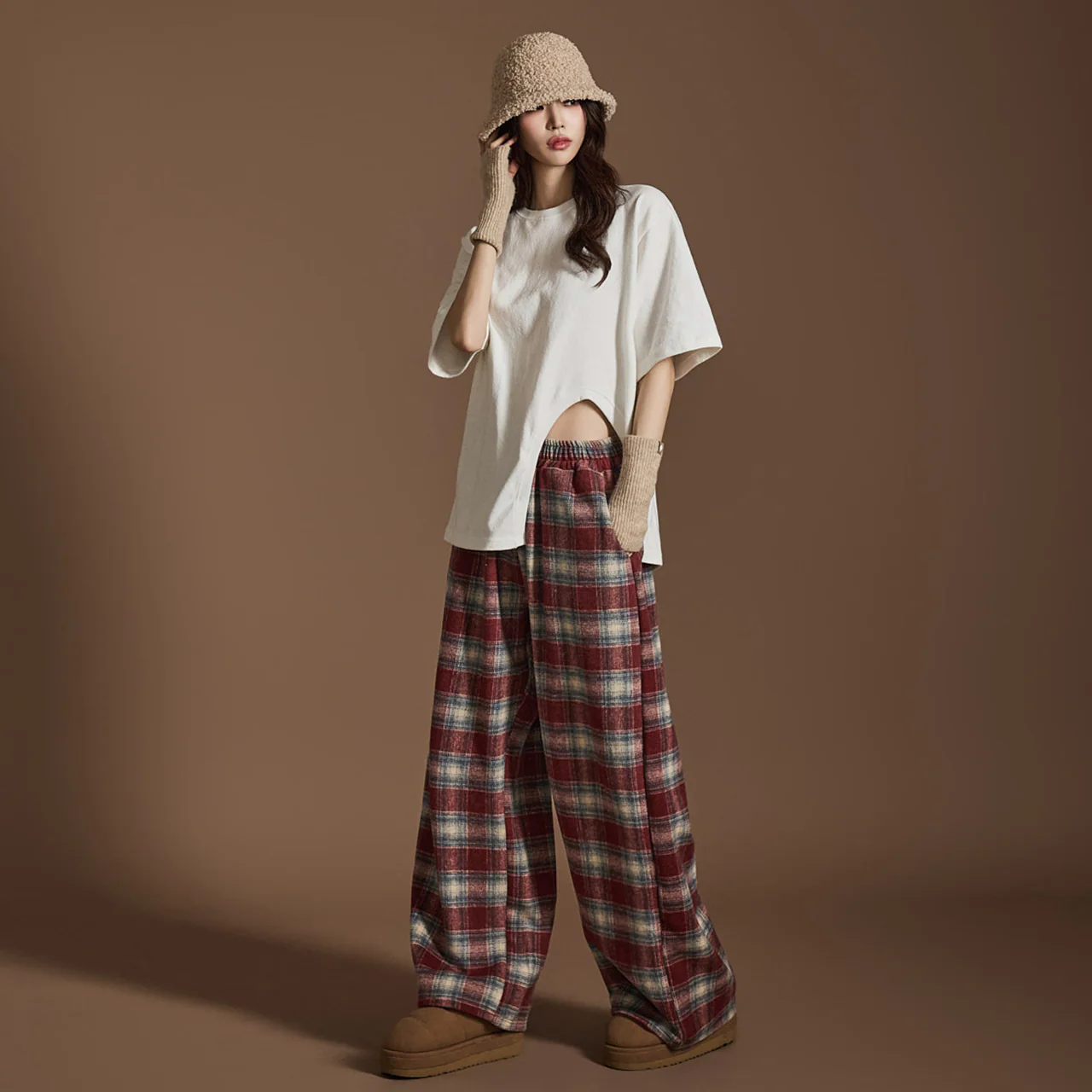 P3331 Plaid Button Pants - Image 2