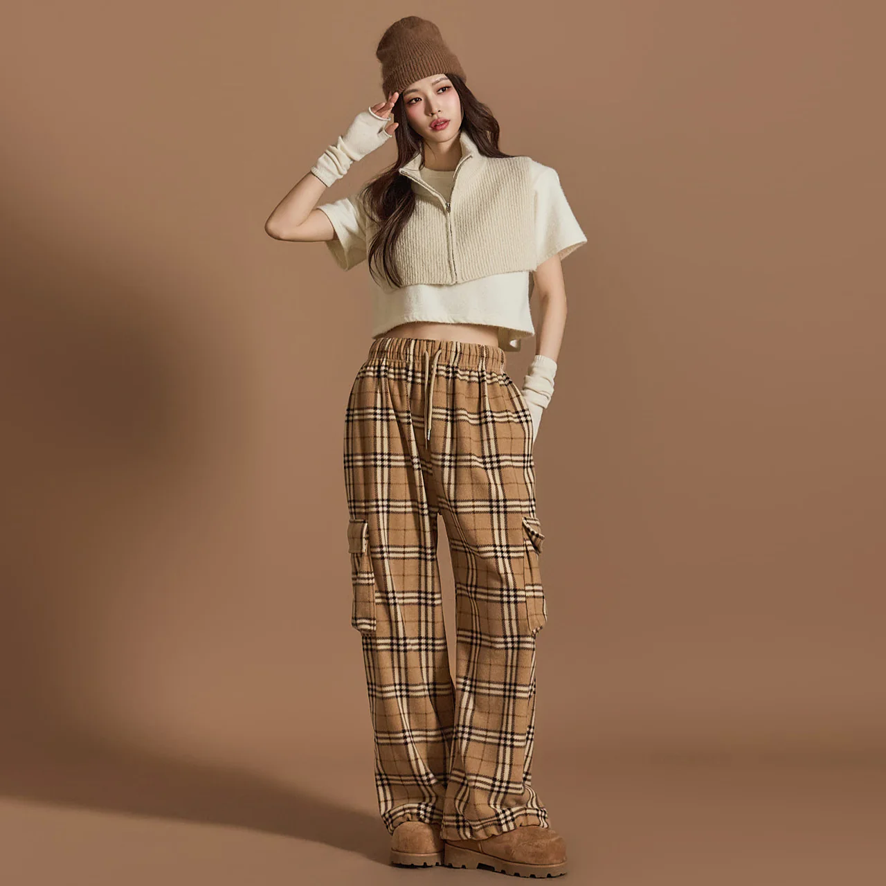 P3349 Fleece Pants - Image 2