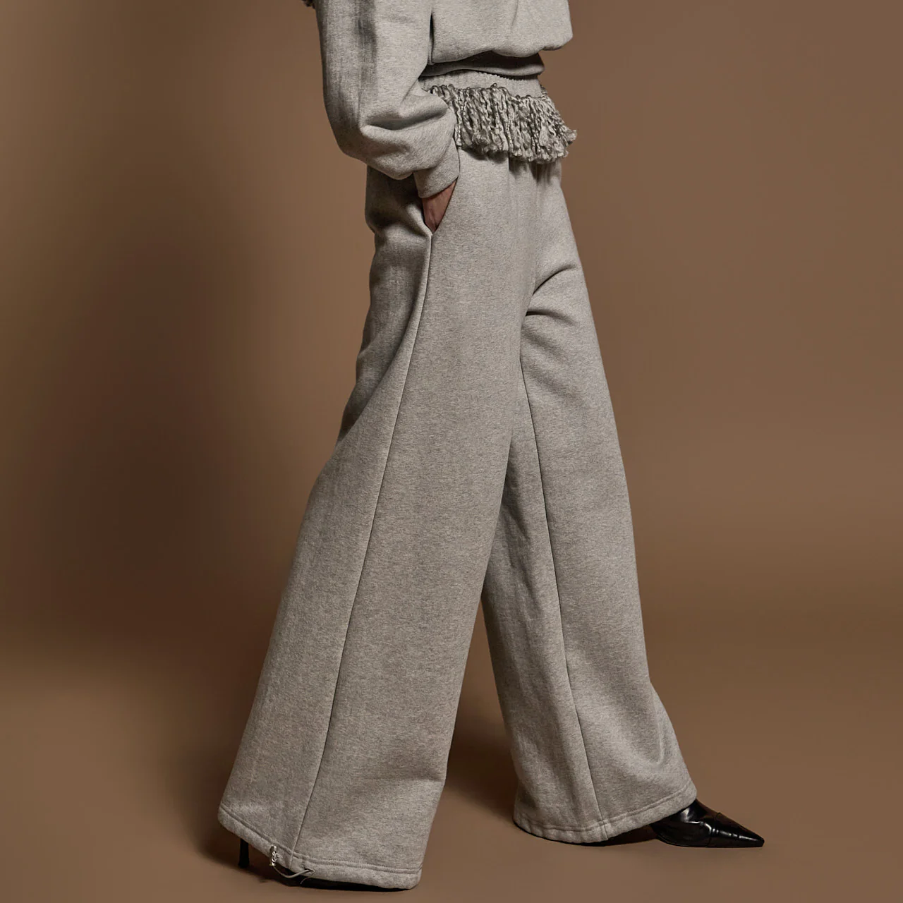 P3357 Tassel Fleece-lined Sweat Pants - Image 2