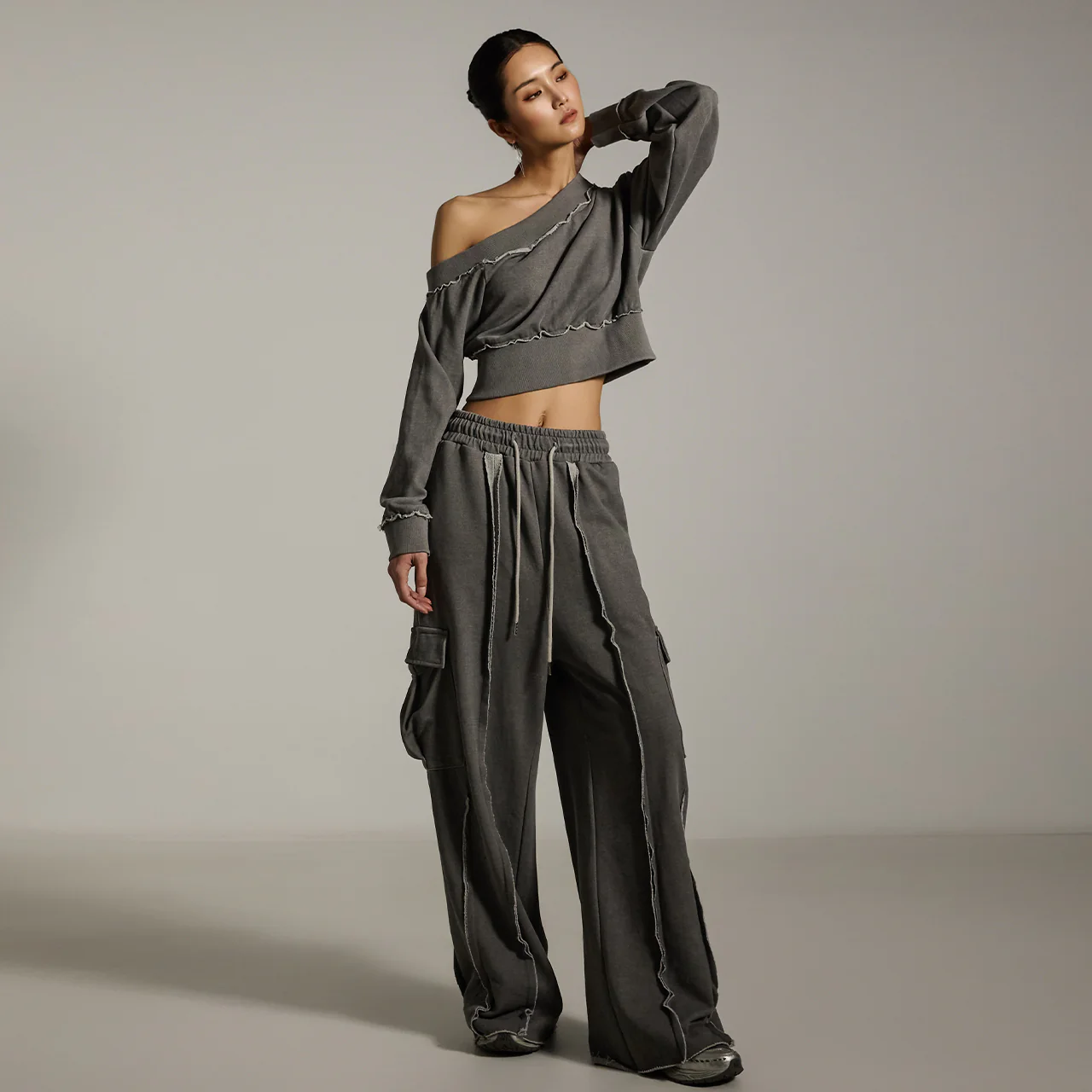 P3394 Sweat Pants - Image 2