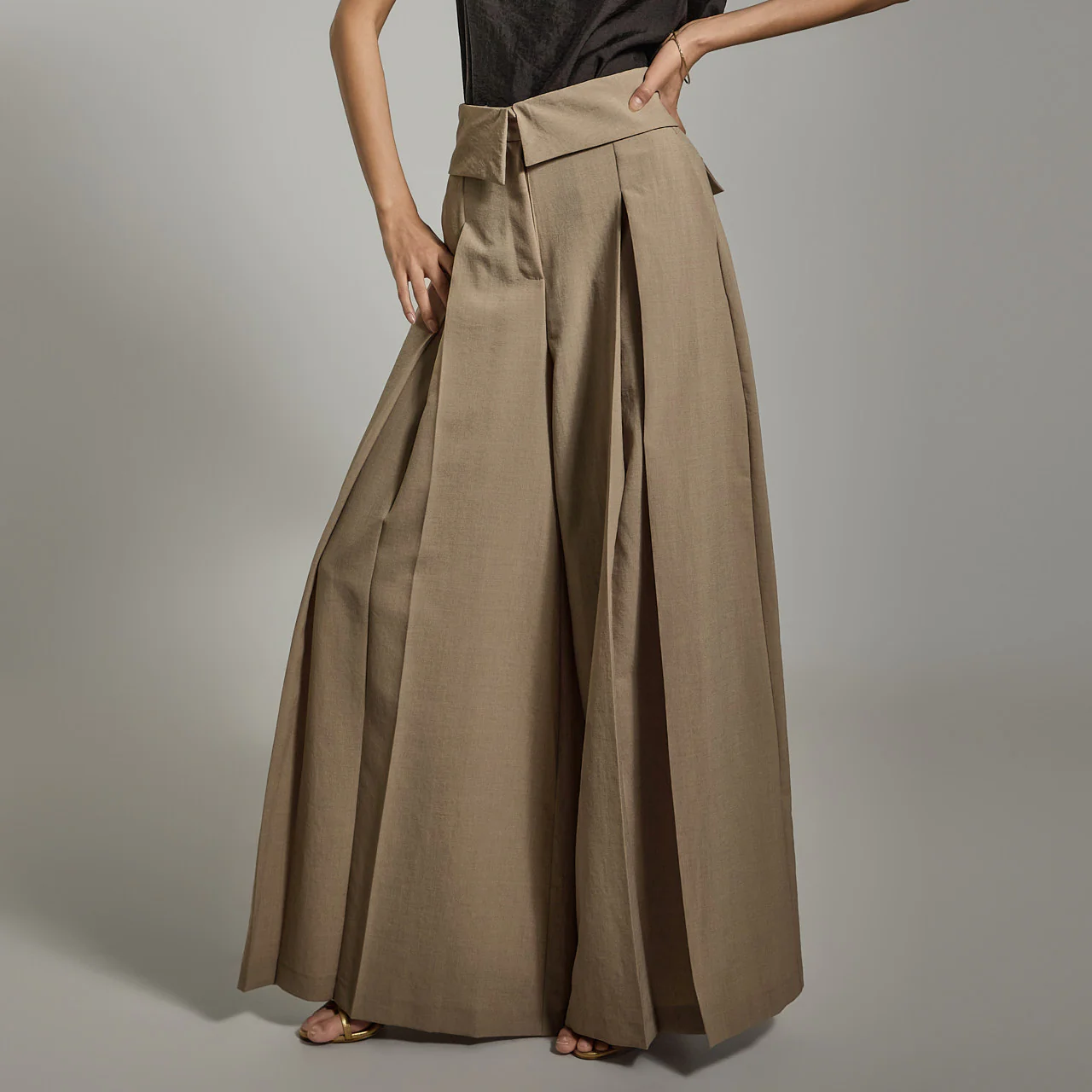 P3470 Pintuck Wide Slacks - Image 2