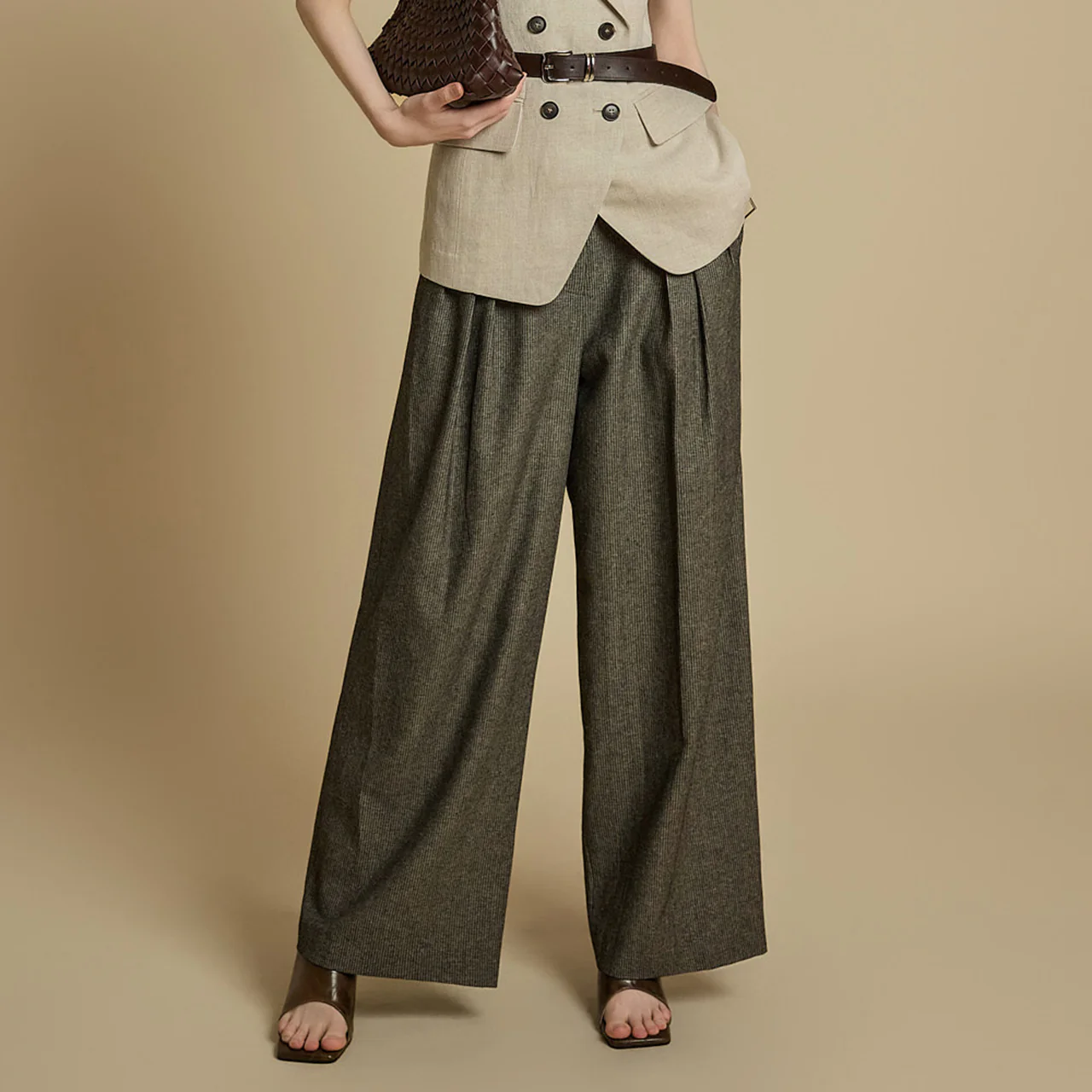 P3508 Linen Pintuck Pants - Image 2
