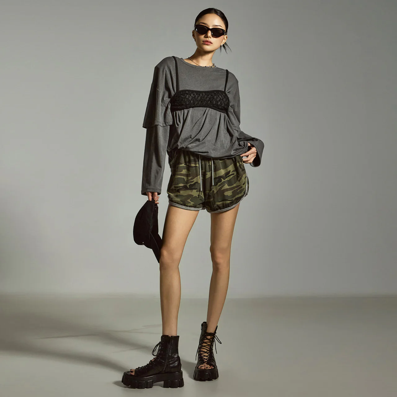 P3560 Camouflage Shorts - Image 2