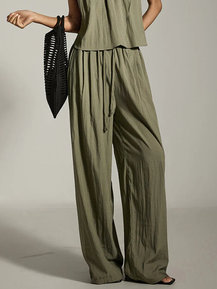 P3575 Pintuck Pants