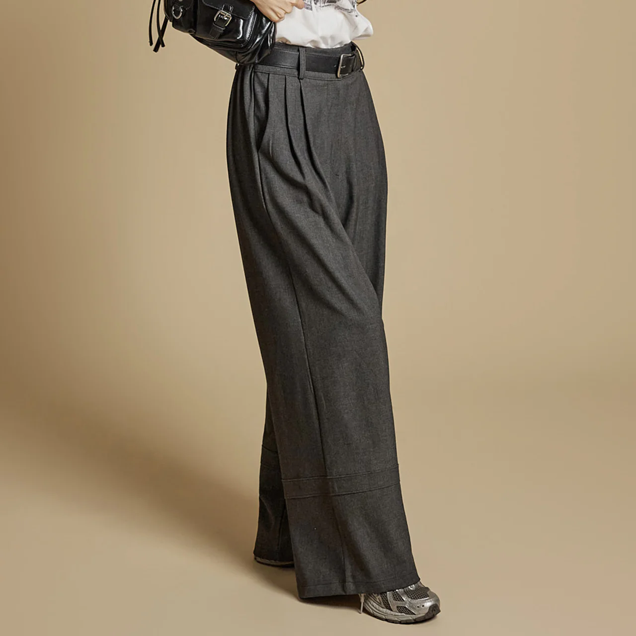 P3623 Pintuck Pants - Image 2