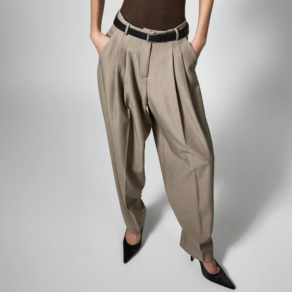 P3739 Pintuck Two-Way Slacks - Image 2