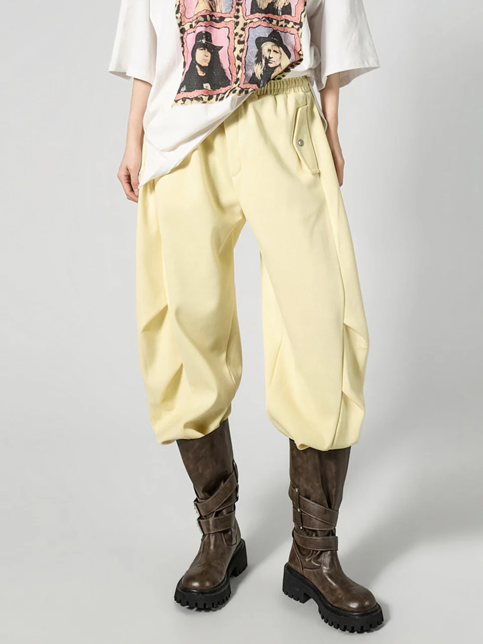 P3757 Curved Sweat Pants