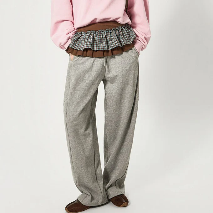 P3763 Pintuck Sweat Pants - Image 2