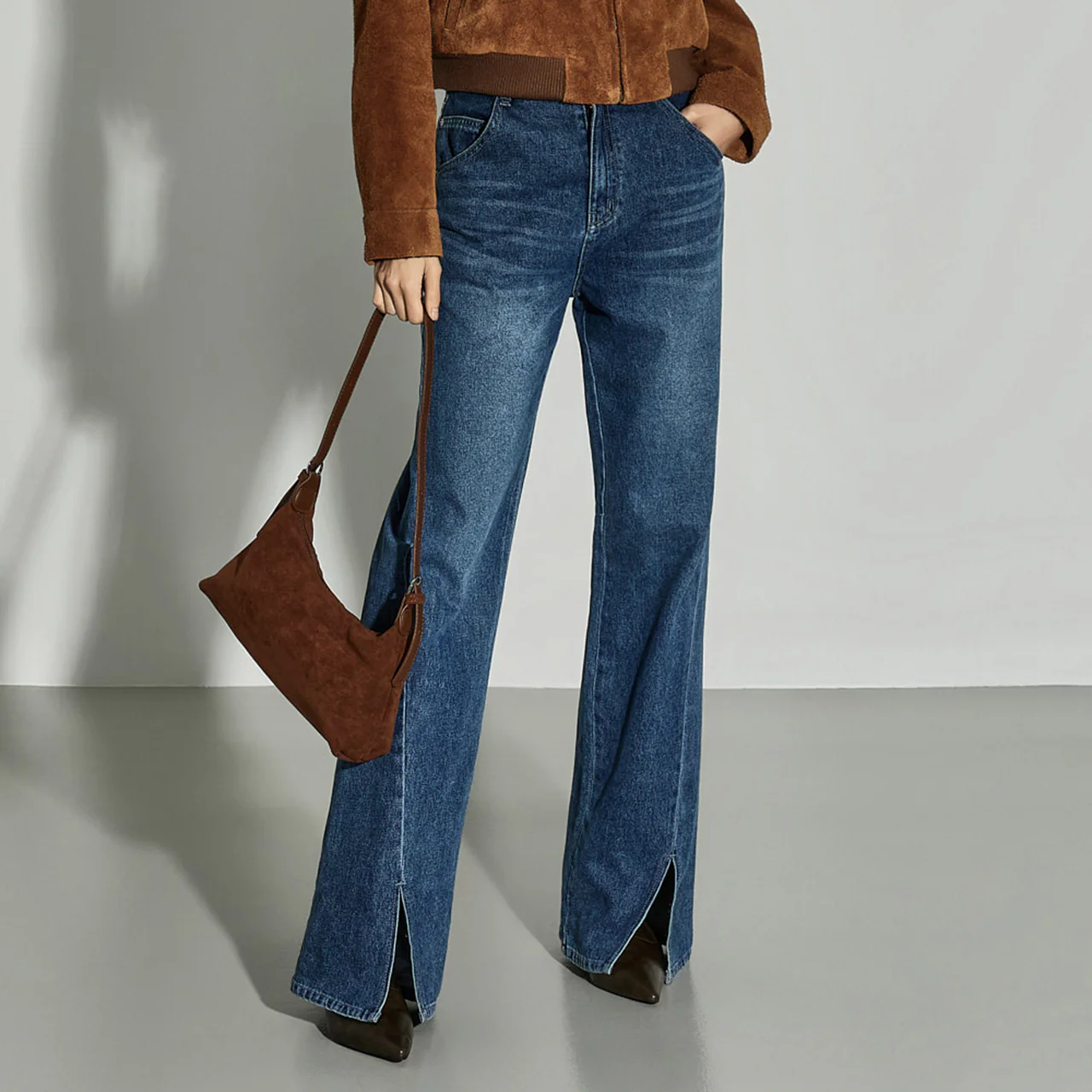 PJ597 Wide Jeans - Image 2