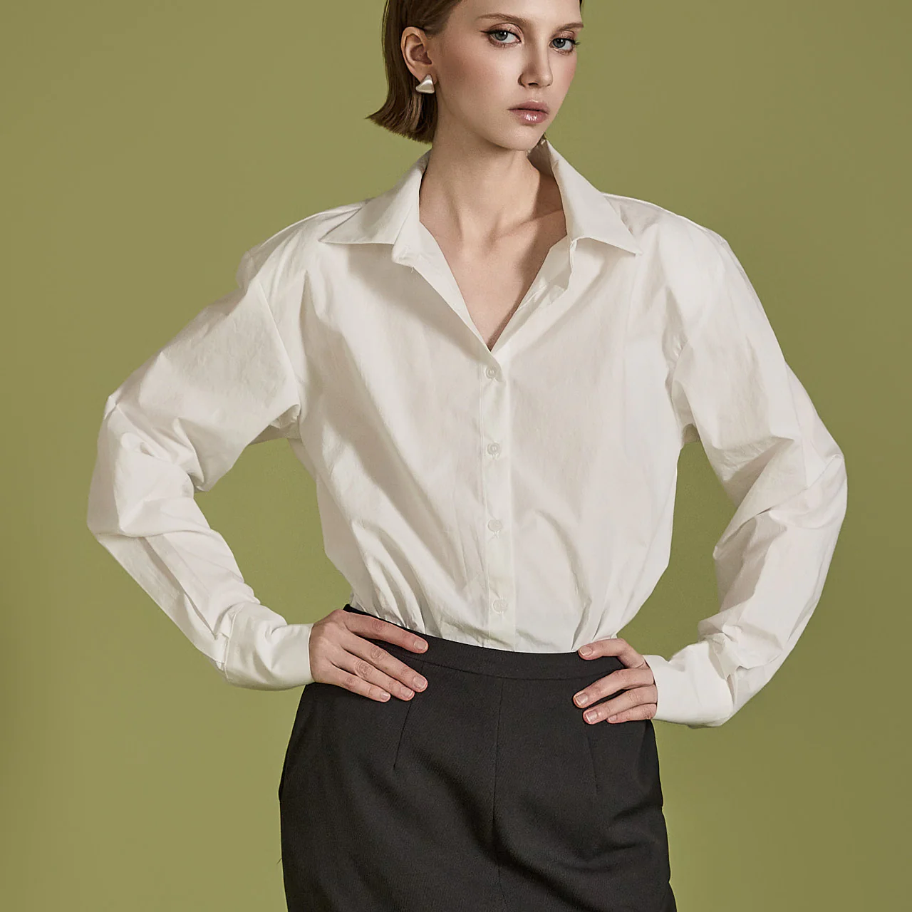S699 Roll-up Shoulder Pad Shirt - Image 2