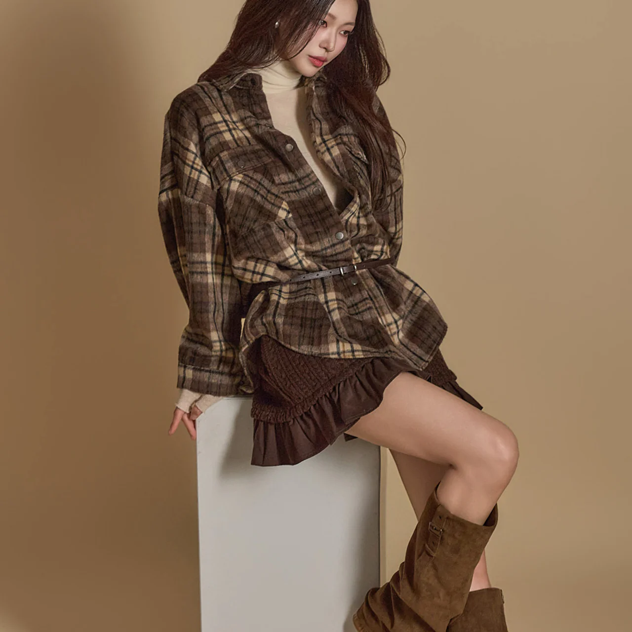 S712 Plaid Shirt - Image 2