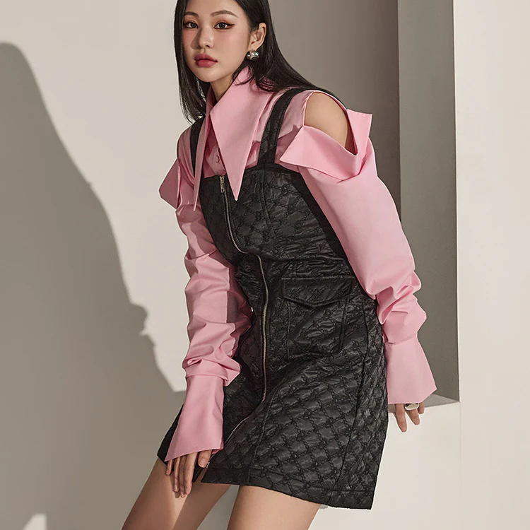 S9026 Shoulder Slit Pintuck Shirt - Image 2