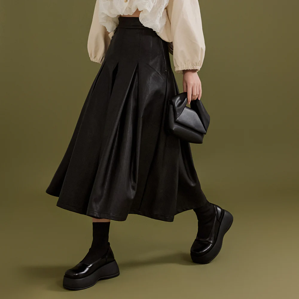 SK2538 leather pintuck skirt - Image 2