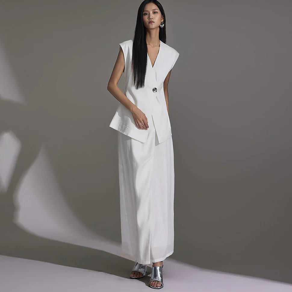 SK2725 Skirt with Slit - Image 2