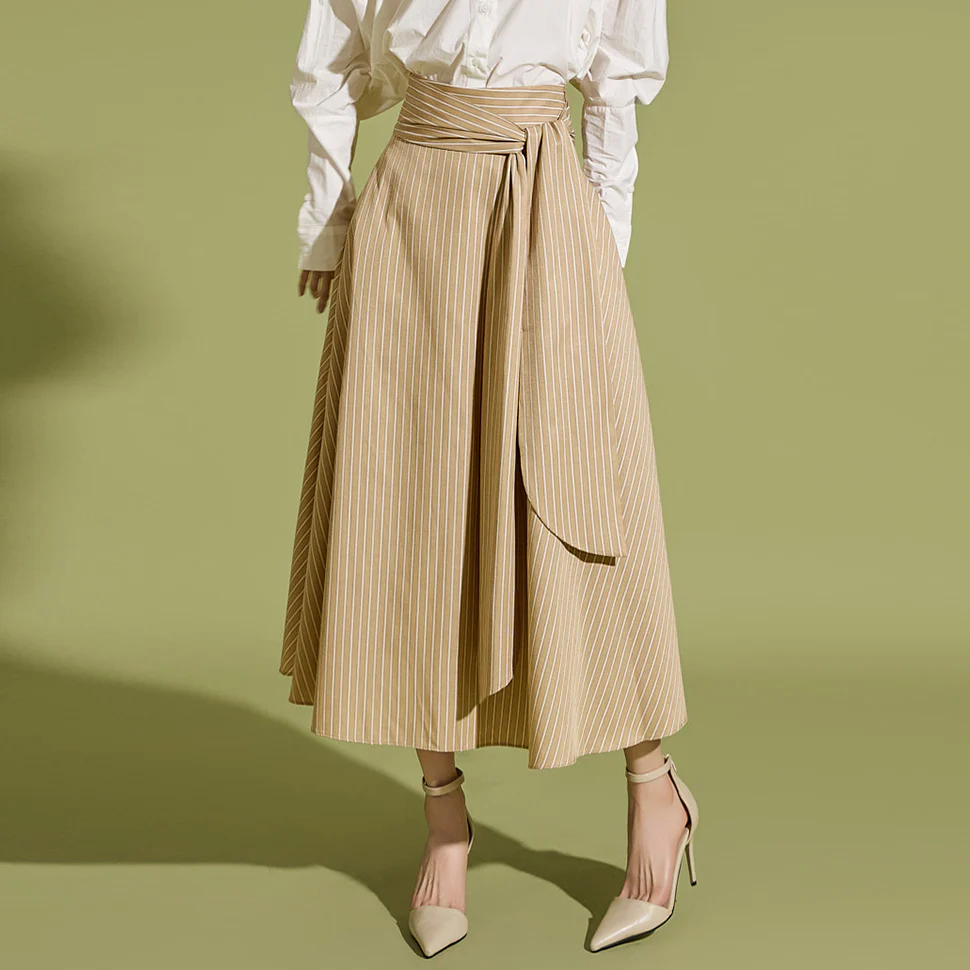 SK2797 Skirt with Strap - Image 2