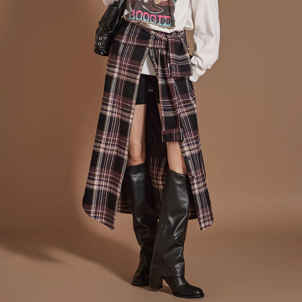 SK2826 Plaid Strap Skirt - Image 2