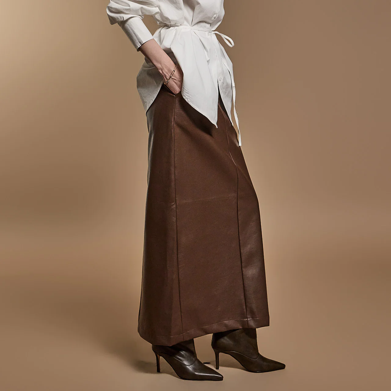 SK2833 Pintuck Leather Skirt - Image 2