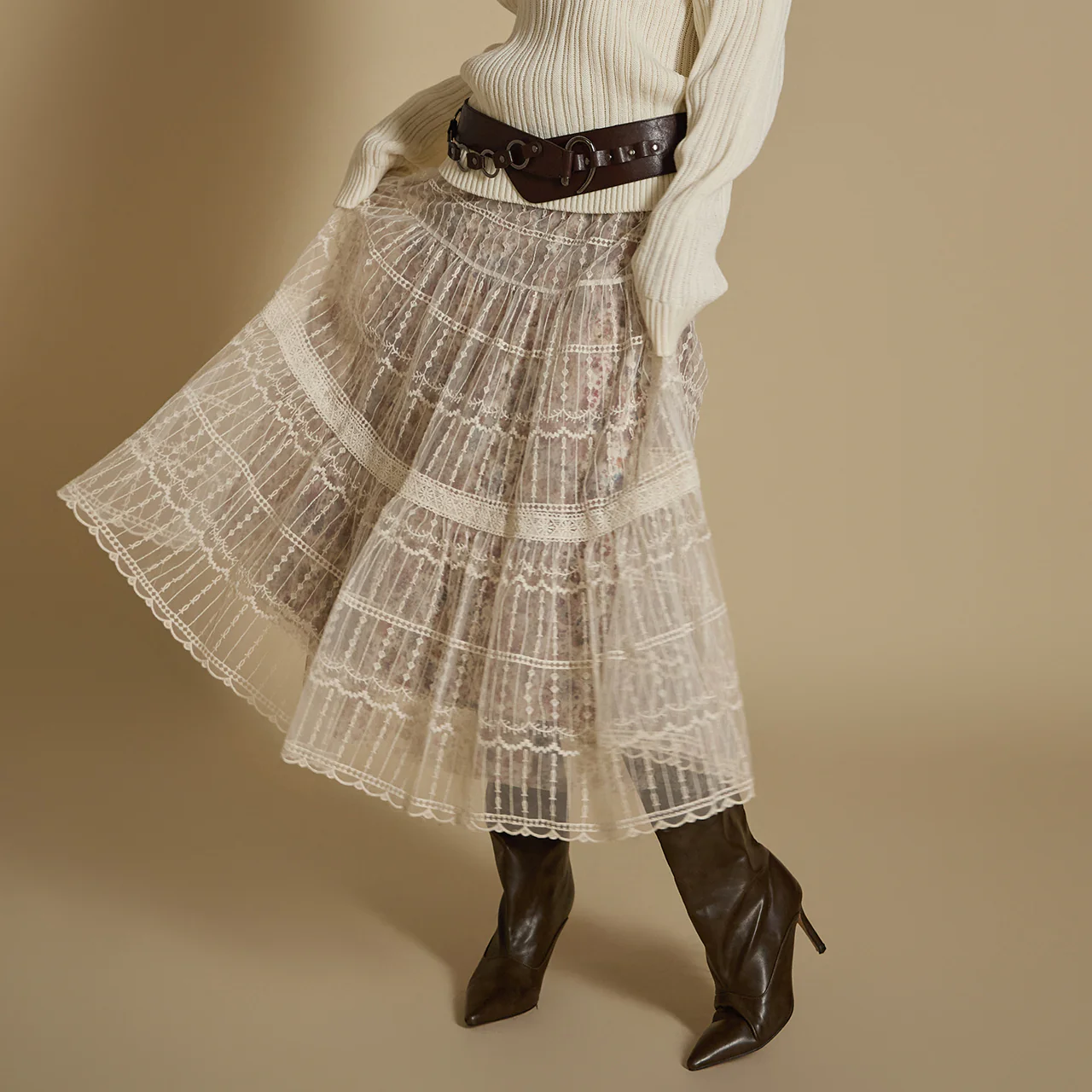 SK2912 Lace Skirt - Image 2