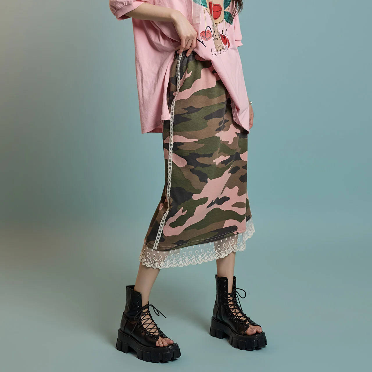SK2974 Camouflage Pattern Lace Skirt - Image 2