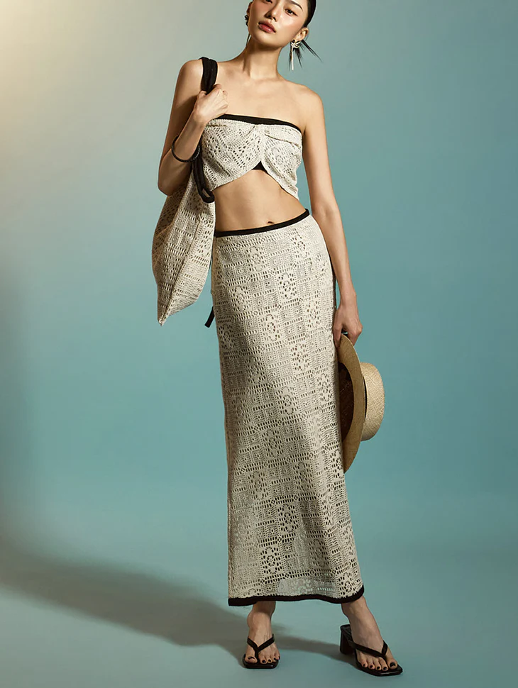SK3012 Eyelet Knit Skirt