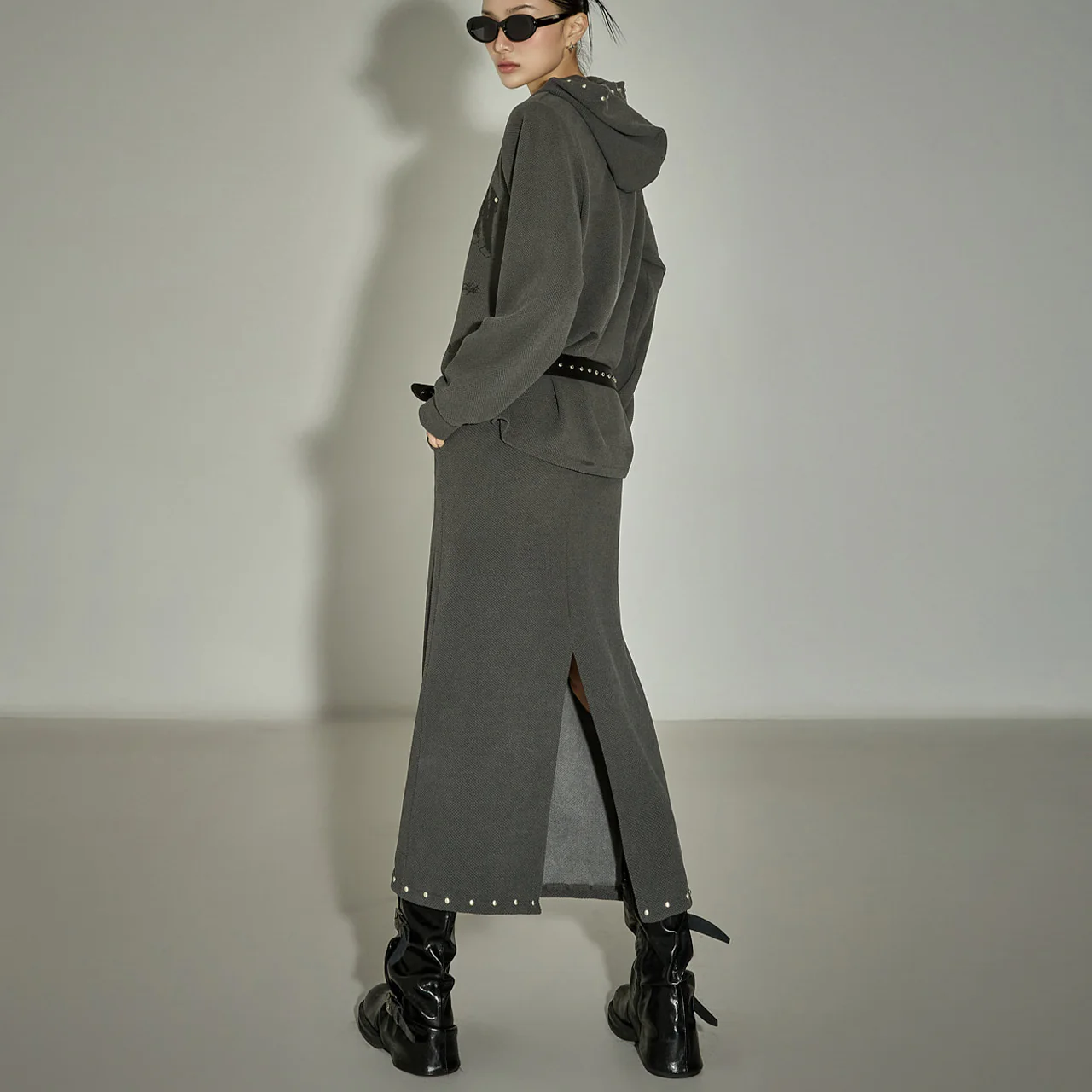 SK3060 Studded Long Skirt - Image 2