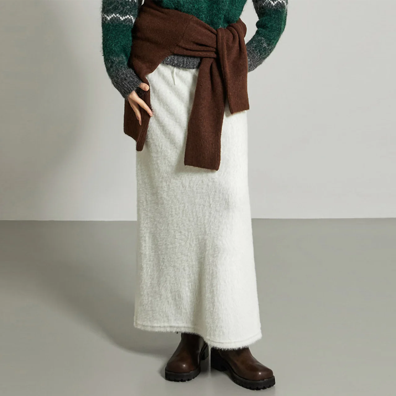 SK3107 Long Skirt - Image 2