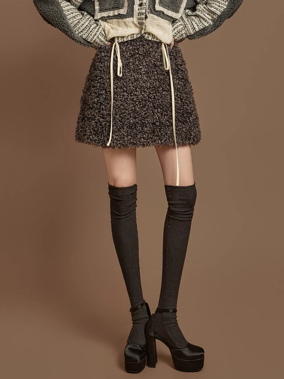SK3130 Boucle Mini Skirt