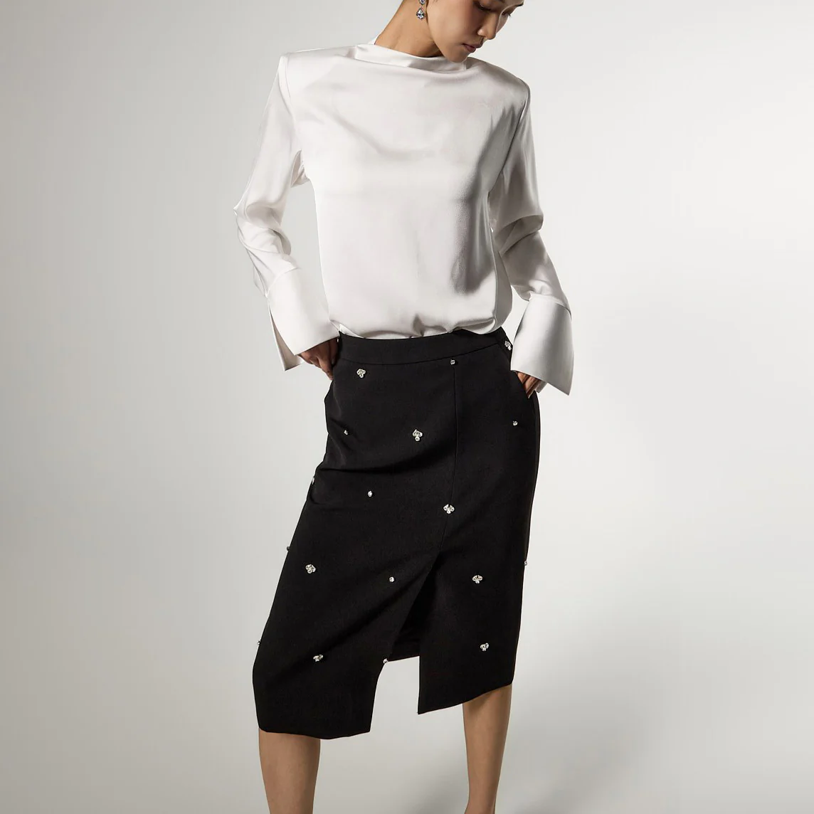 SK9295 Flower Bead Skirt - Image 2