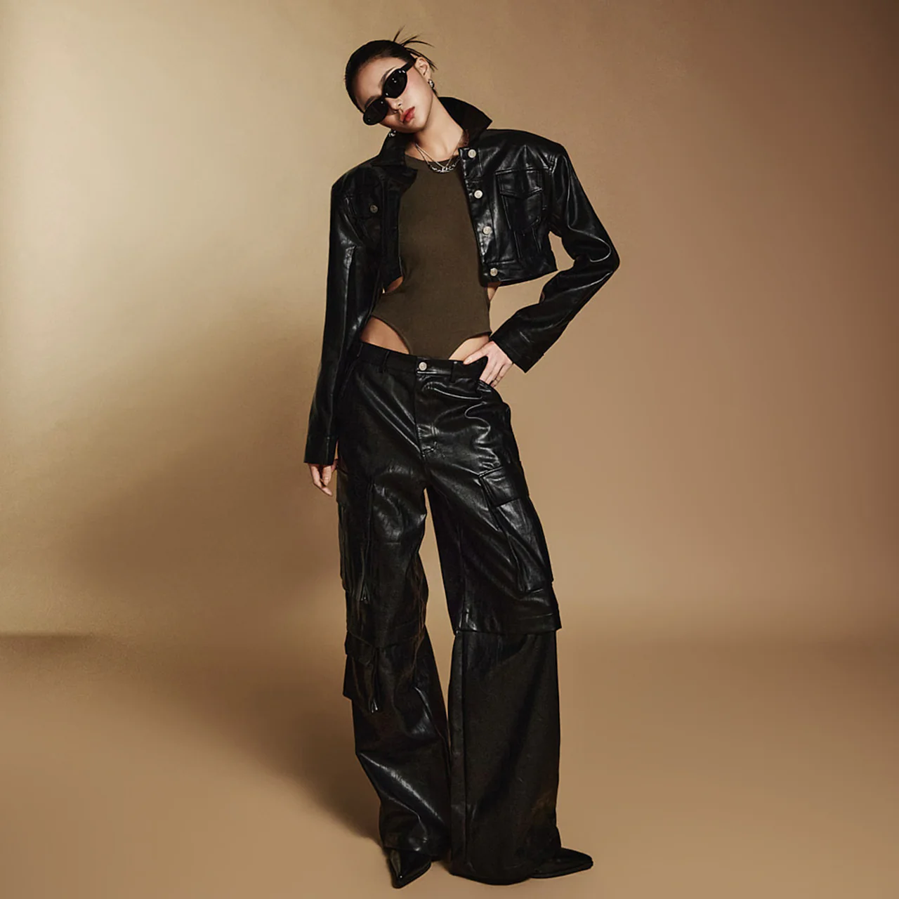 TP1932 Jumper Jacket Pants Set - Image 2