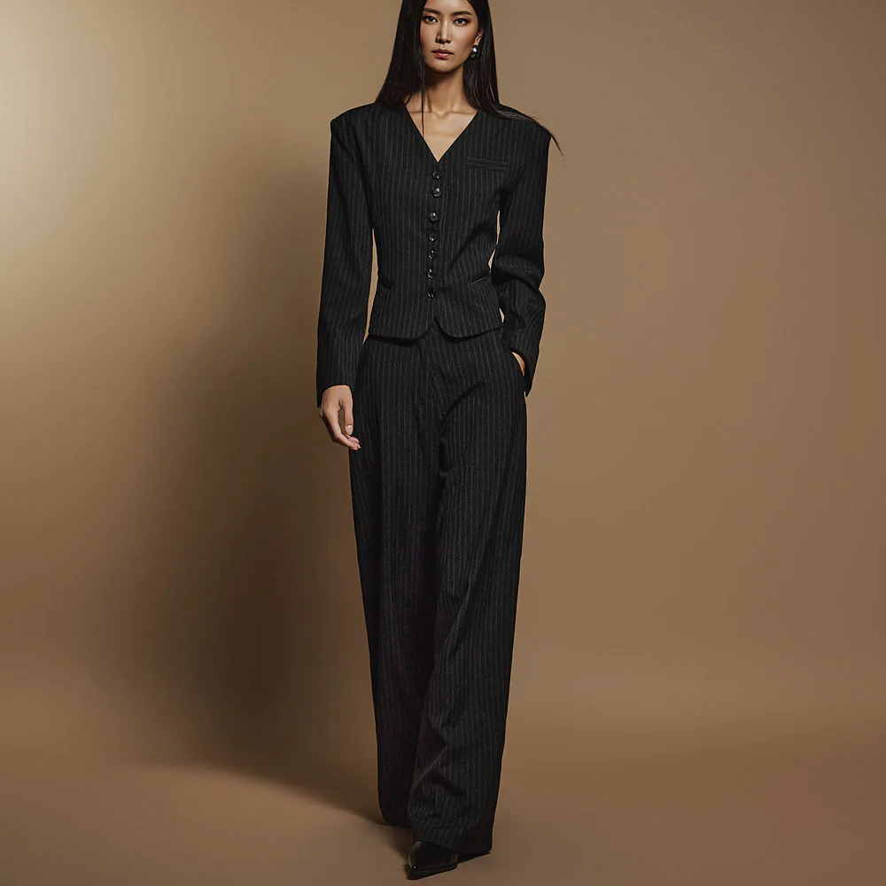 TP1944 Jacket and Slacks Set - Image 2