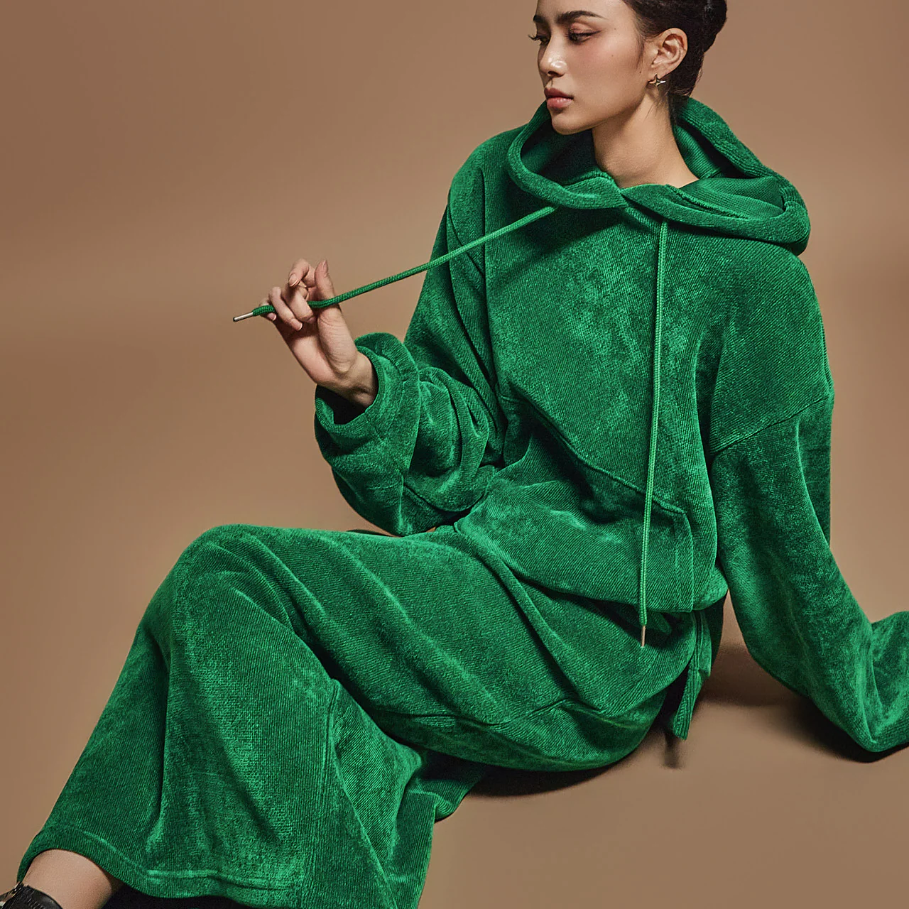 TP1986 Hoodie and Skirt Set - Image 2