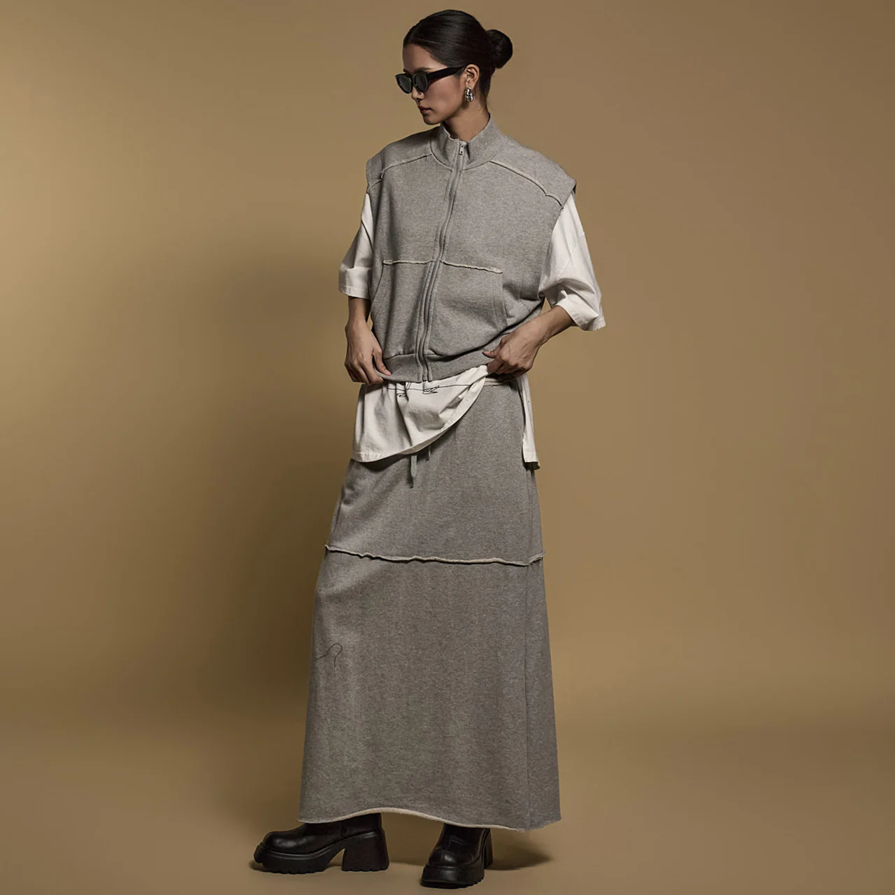 TP2023 Vest Skirt Set - Image 2