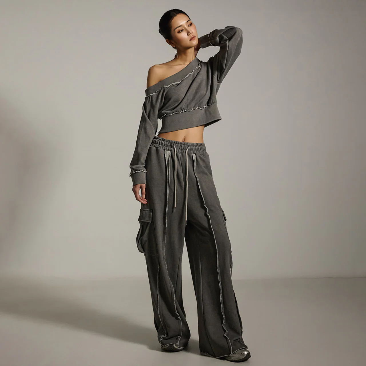 TP2044 Sweatshirt and pants set - Image 2