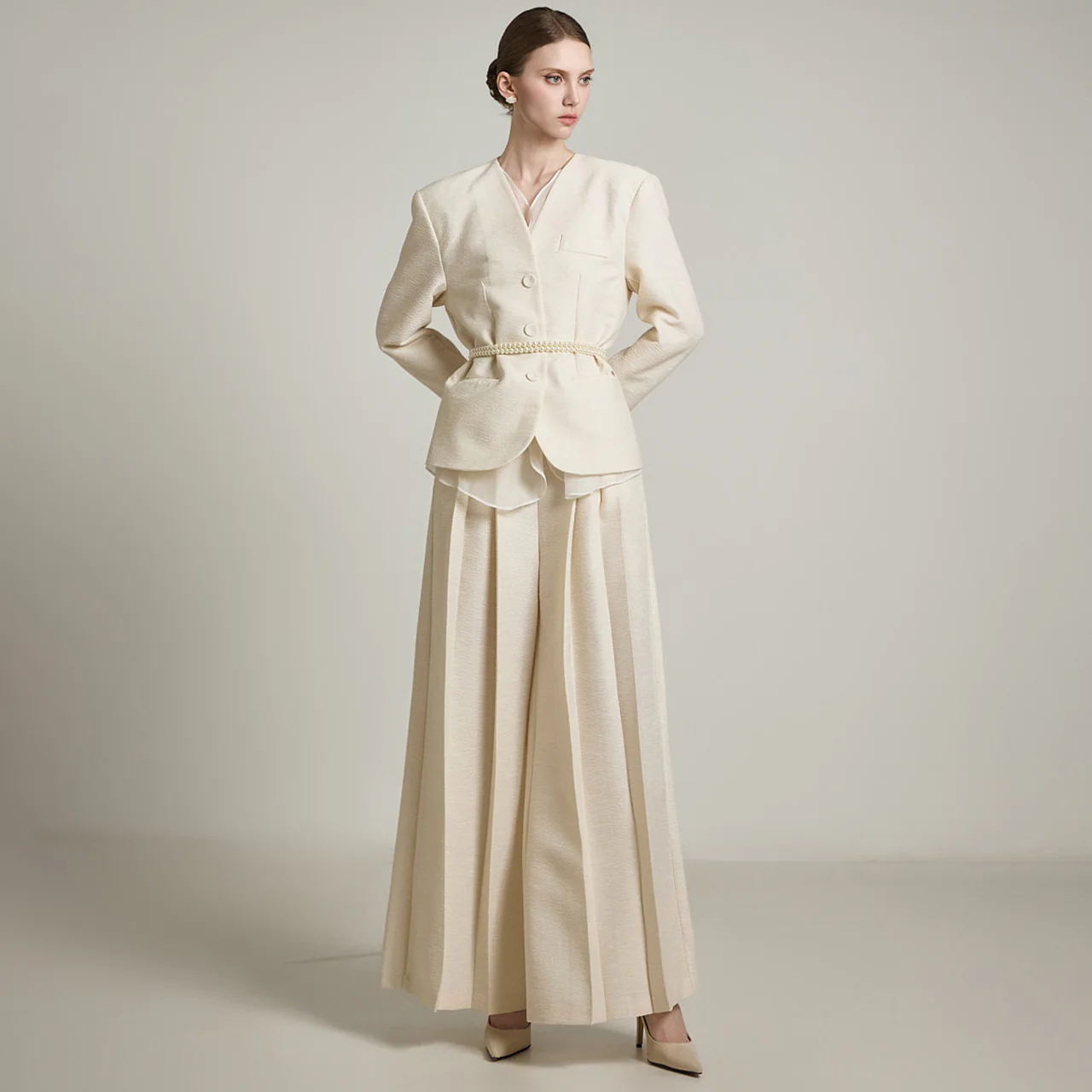 TP2056 Jacket and Slacks Set - Image 2