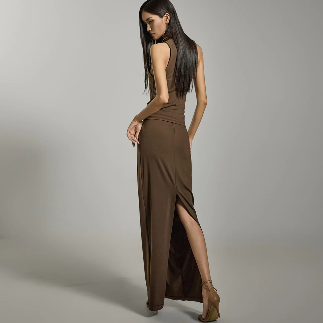 TP2113 Sleeveless and Skirt Set - Image 2