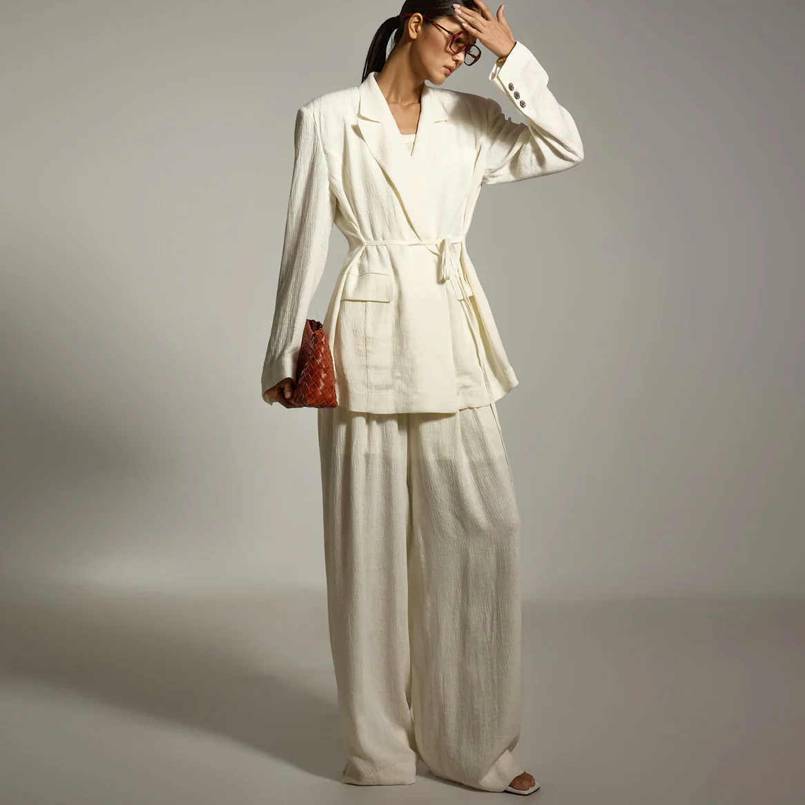 TP2146 Linen Jacket and Slacks Set - Image 2